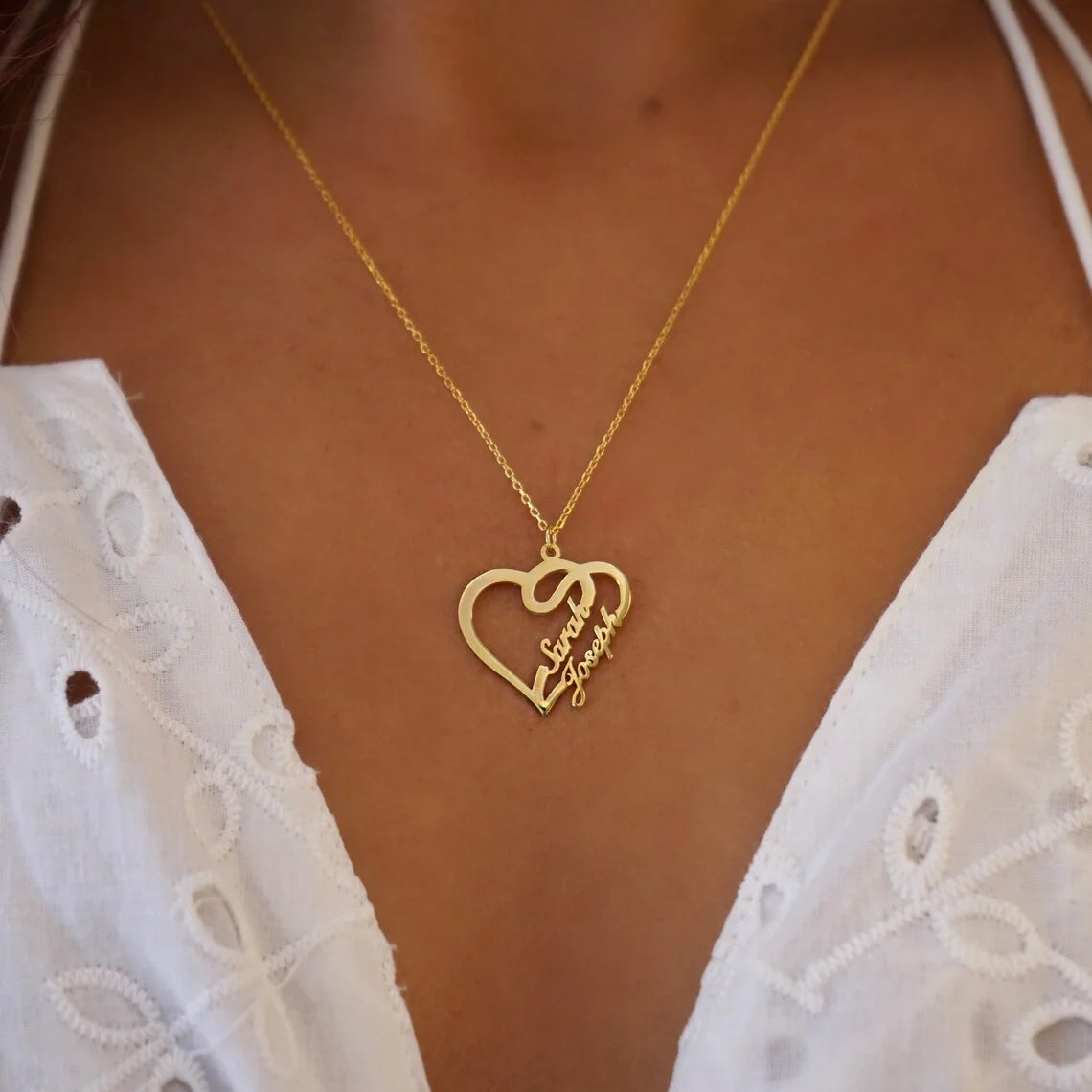 Collier prénom prêt à offrir